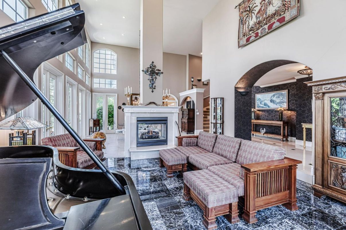 Fireplace, Interior, Living room, Recessed Lighting