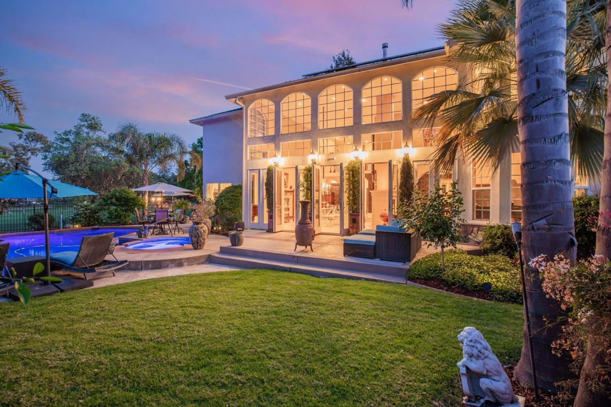 Backyard, Exterior, Pool