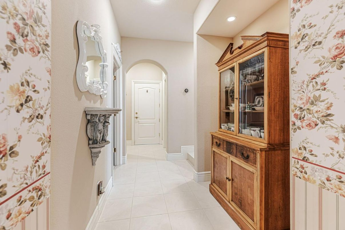 Interior, Recessed Lighting
