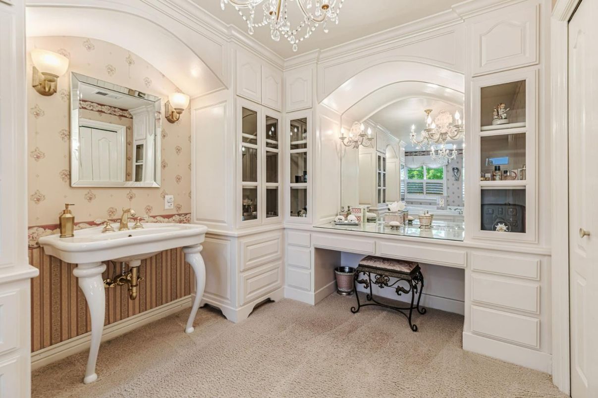 Bathroom, Chandelier, Interior