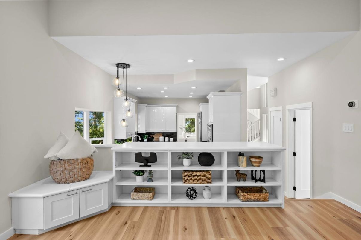 Interior, Kitchen, Pendant Lights, Recessed Lighting, Wood Texture Flooring