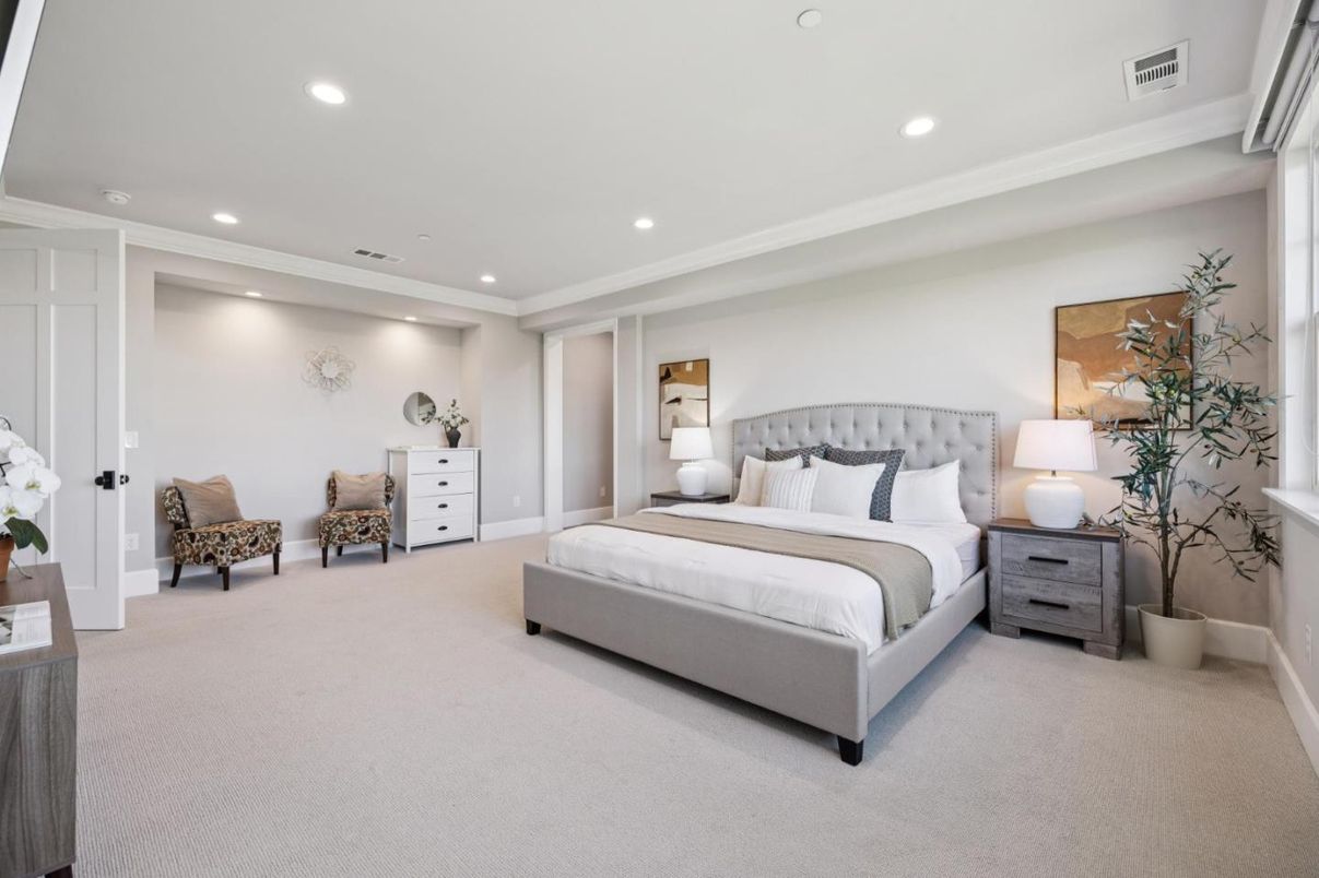 Bedroom, Interior, Recessed Lighting
