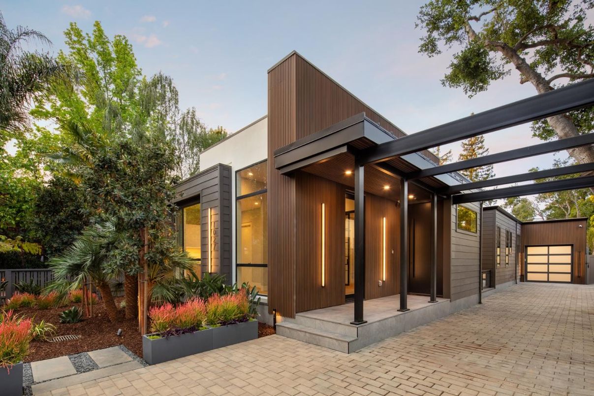 Detached Garage, Exterior, Facade, Modern