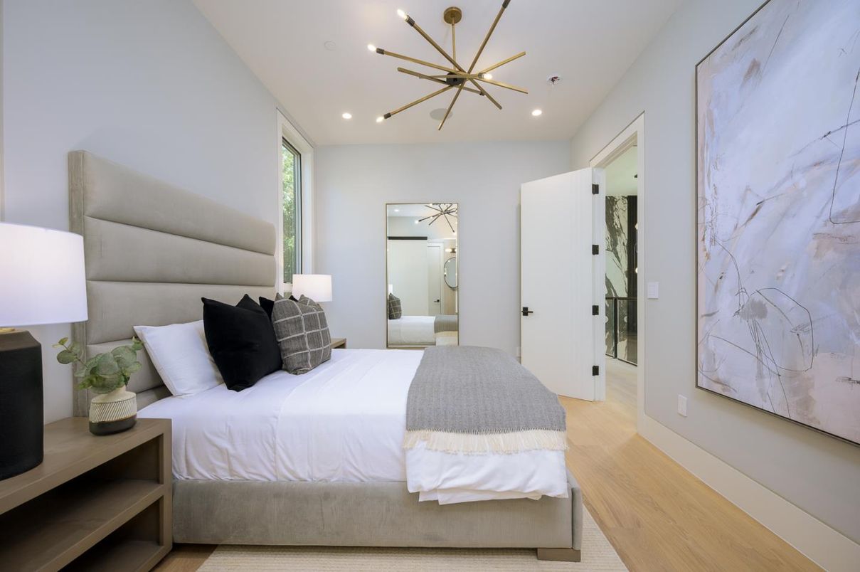 Bedroom, Interior, Pendant Lights, Recessed Lighting, Wood Texture Flooring