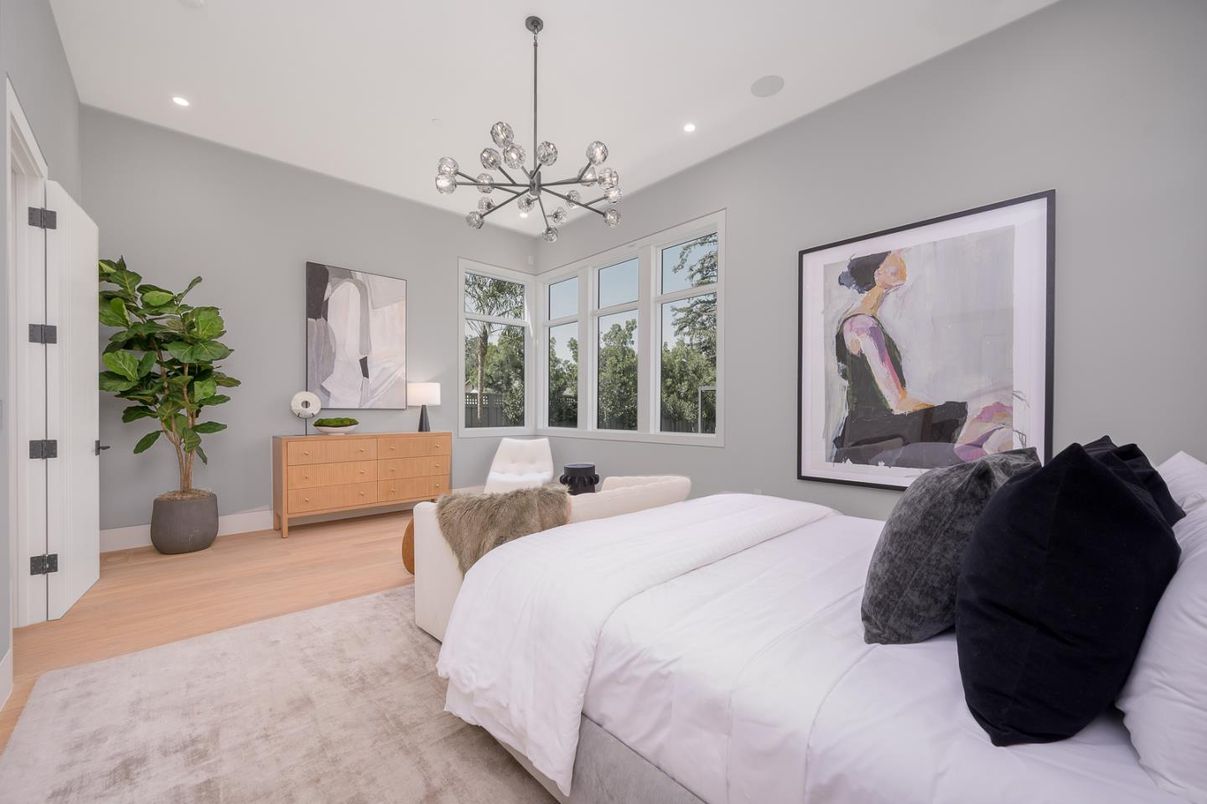 Bedroom, Interior, Pendant Lights, Recessed Lighting, Wood Texture Flooring
