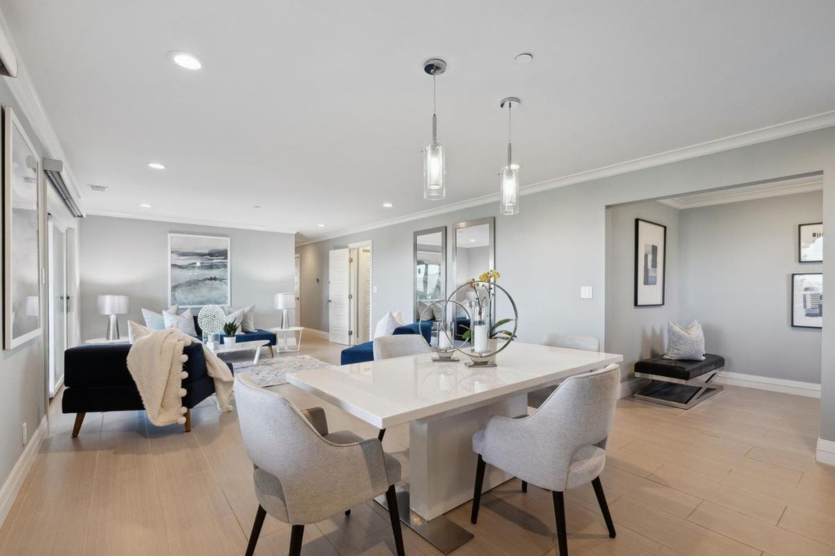 Dining room, Interior, Living room, Pendant Lights, Recessed Lighting, Wood Texture Flooring