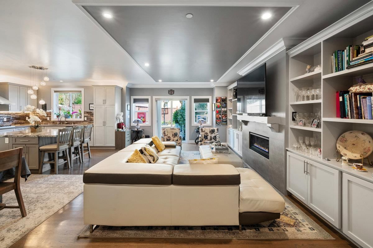 Dining room, Fireplace, Interior, Kitchen, Living room, Pendant Lights, Recessed Lighting, Wood Texture Flooring