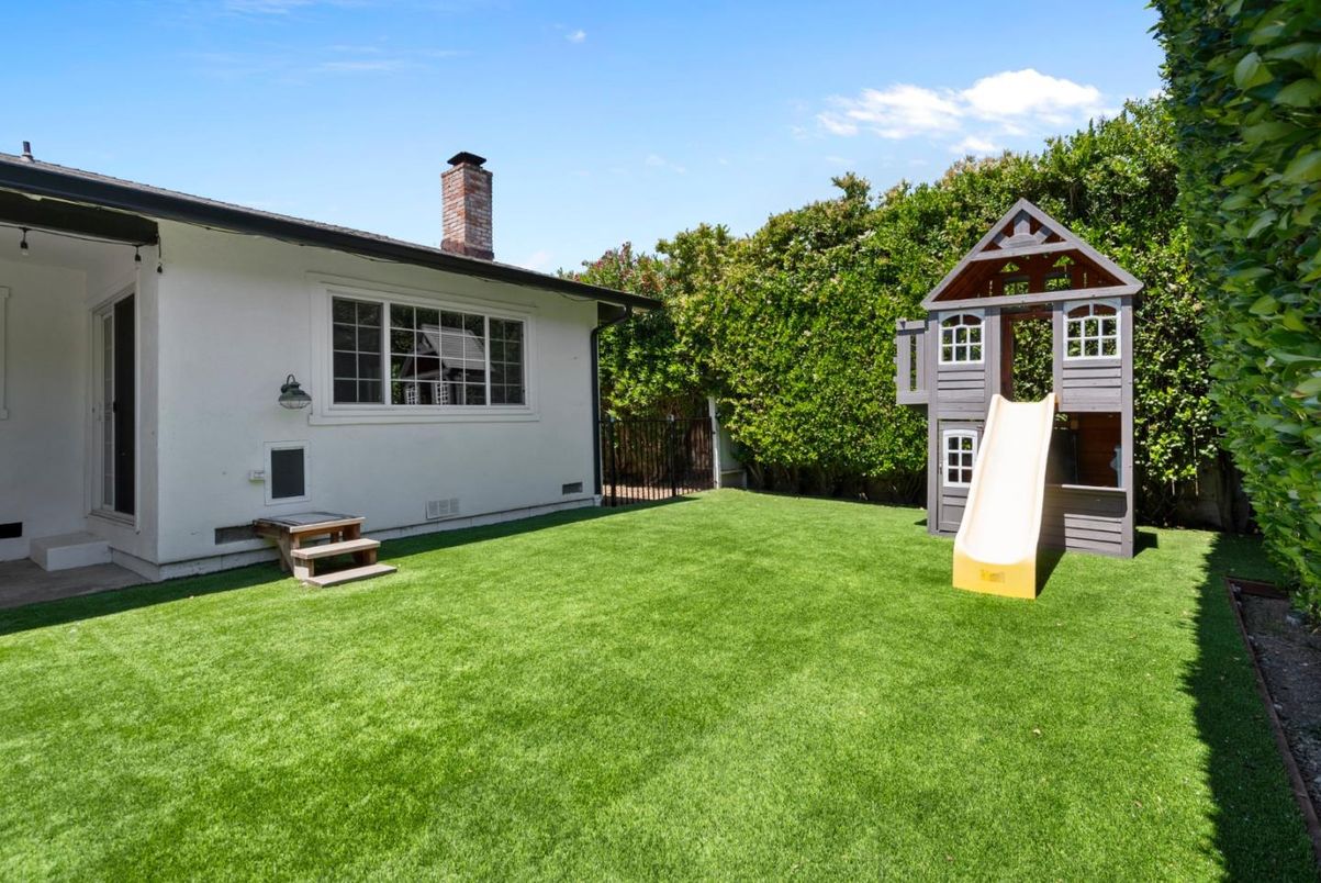 Backyard, Exterior, Playground