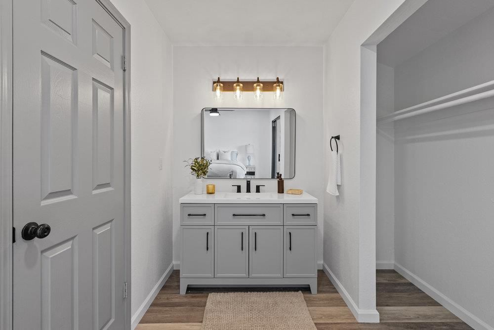 Bathroom, Interior, Wood Texture Flooring