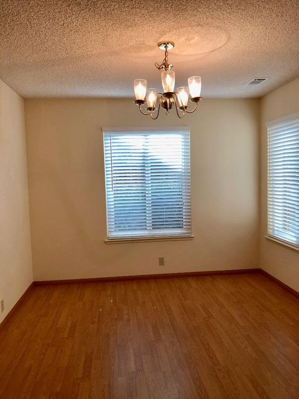 Chandelier, Empty room, Interior, Wood Texture Flooring