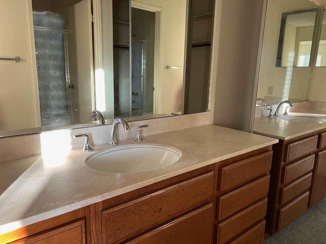 Bathroom, Dual Sink Vanities, Interior