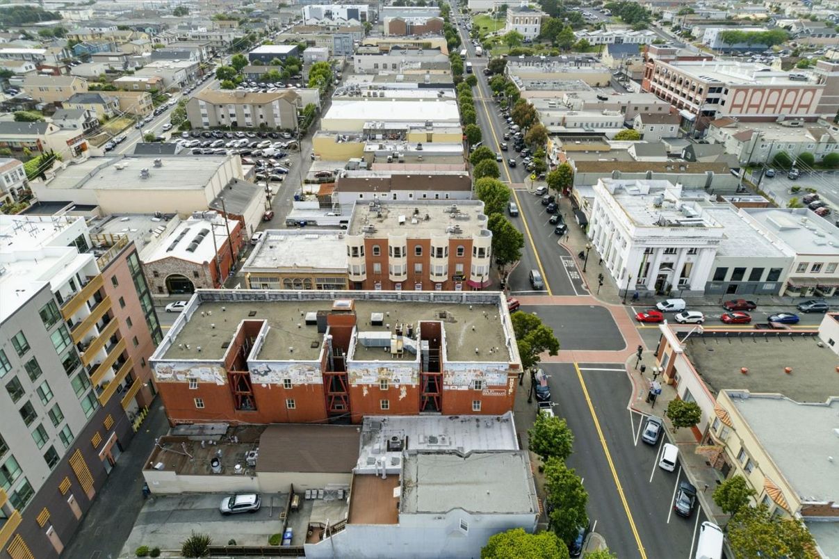 Exterior, Drone