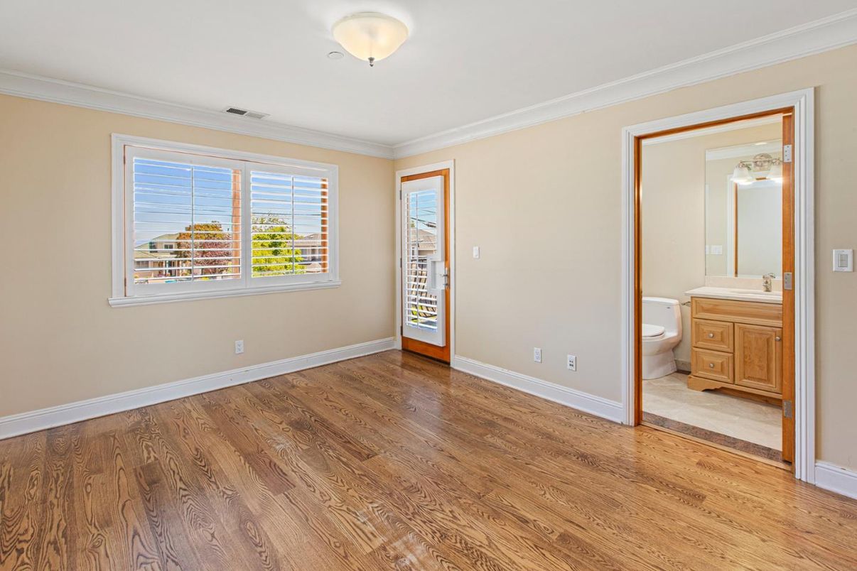 Bathroom, Empty room, Interior, Wood Texture Flooring