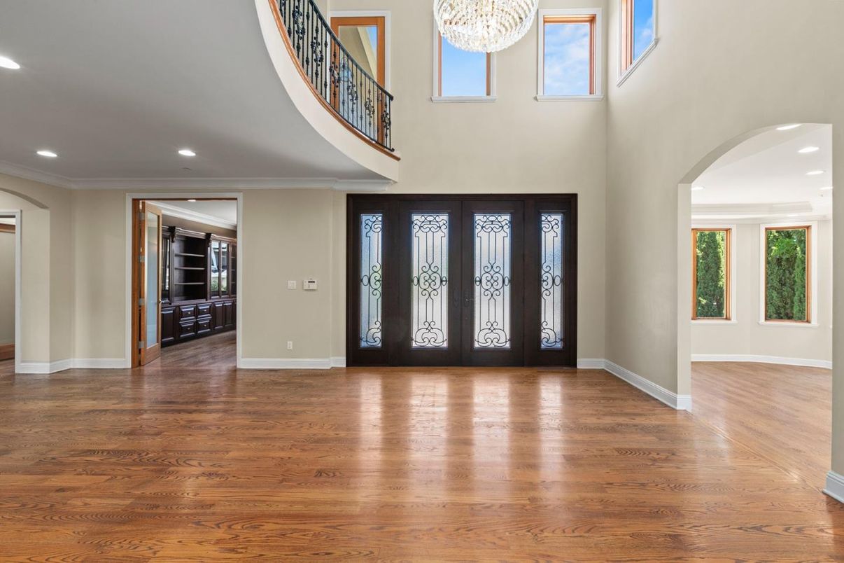 Chandelier, Interior, Recessed Lighting, Wood Texture Flooring