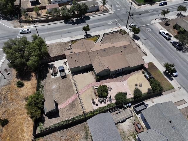 Exterior, Drone