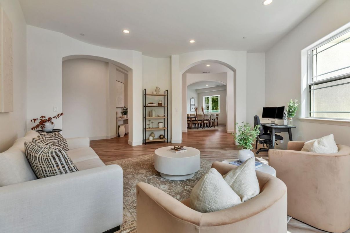 Dining room, Interior, Living room, Recessed Lighting, Wood Texture Flooring