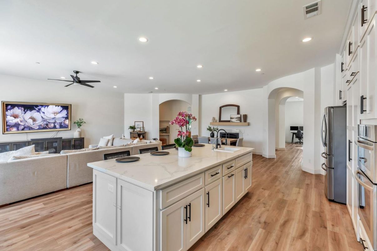 Interior, Kitchen, Living room, Recessed Lighting, Wood Texture Flooring