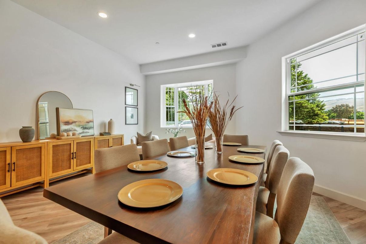 Dining room, Interior, Recessed Lighting, Wood Texture Flooring