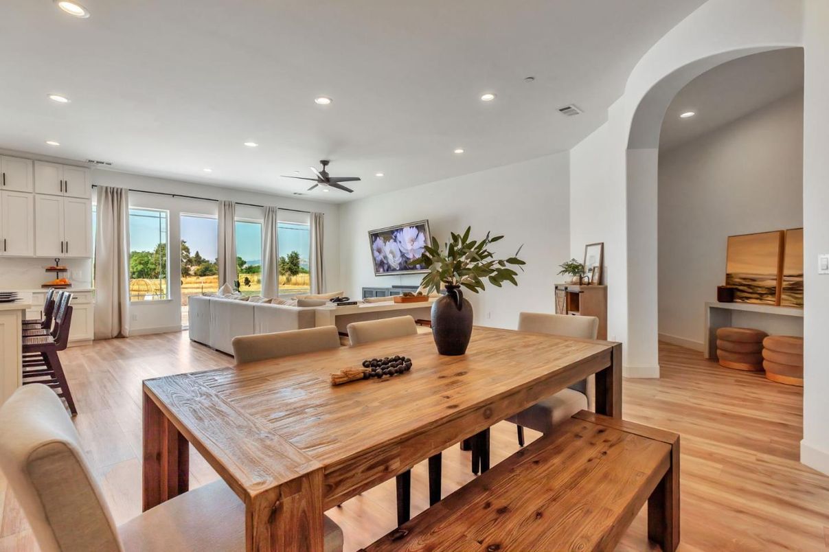 Dining room, Interior, Living room, Recessed Lighting, Wood Texture Flooring