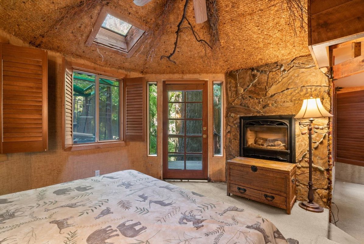 Bedroom, Fireplace, Interior