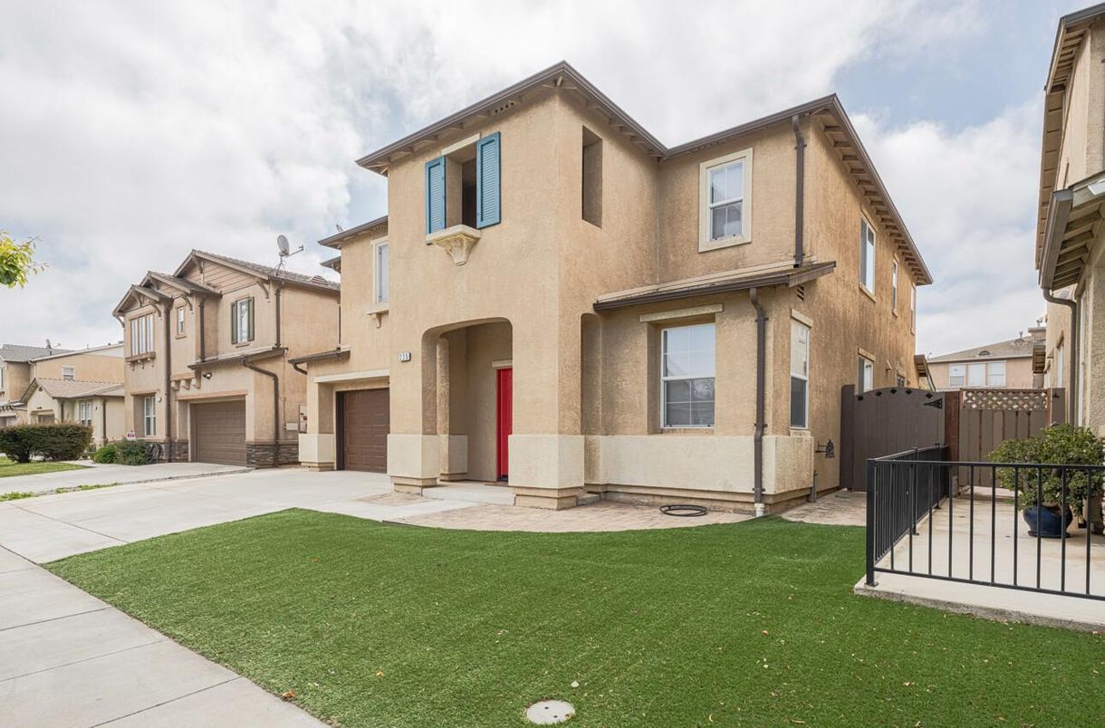 Attached, Backyard, Exterior, Facade, Mediterranean