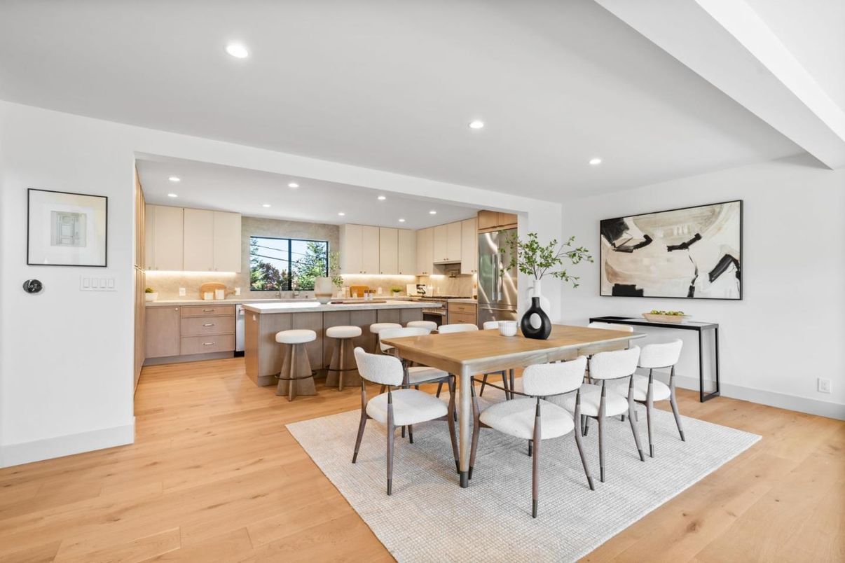 Dining room, Interior, Kitchen, Recessed Lighting, Stainless Steel Appliances, Wood Texture Flooring