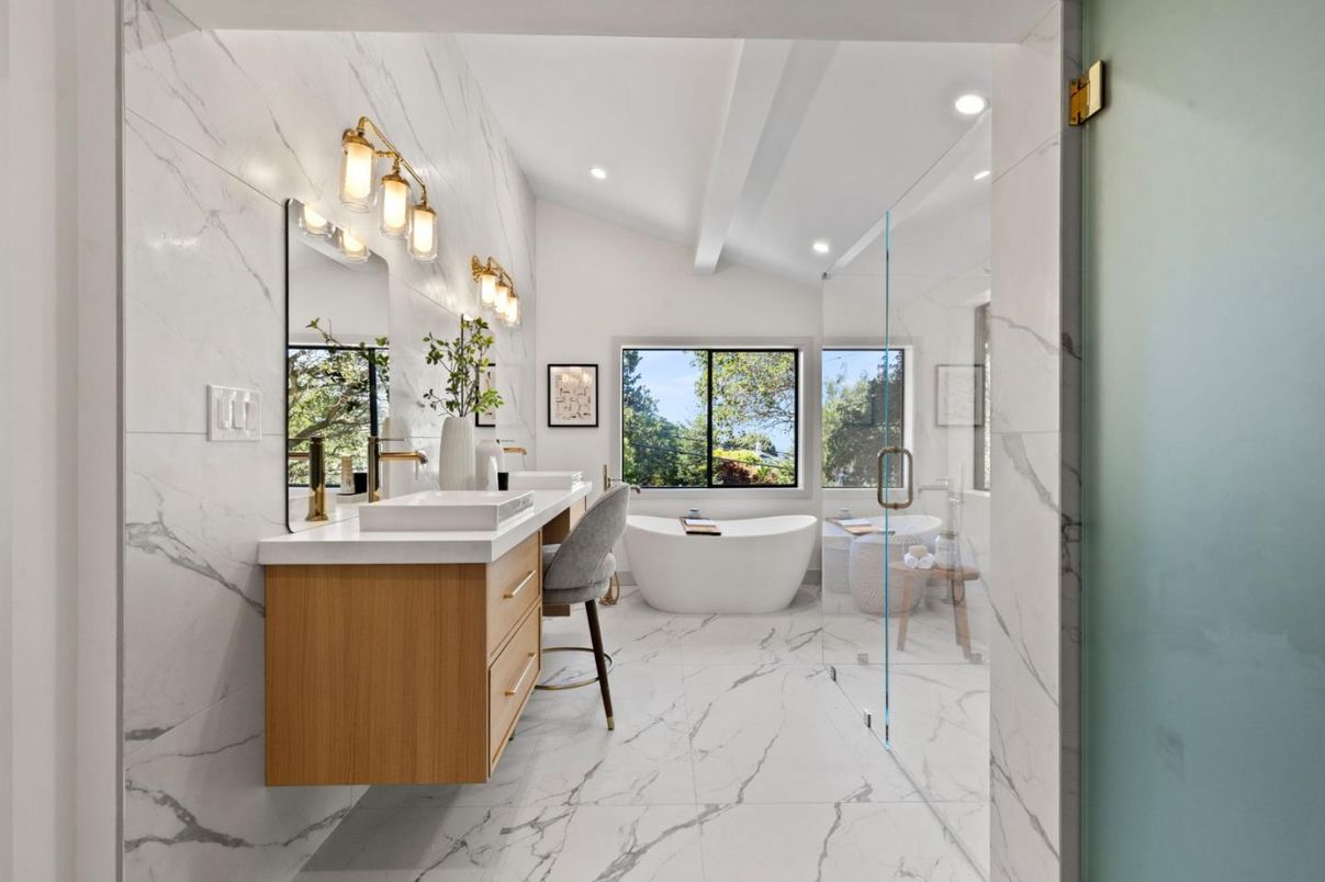 Bathroom, Free Standing Baths, Interior, Marble, Marble Walls, Recessed Lighting