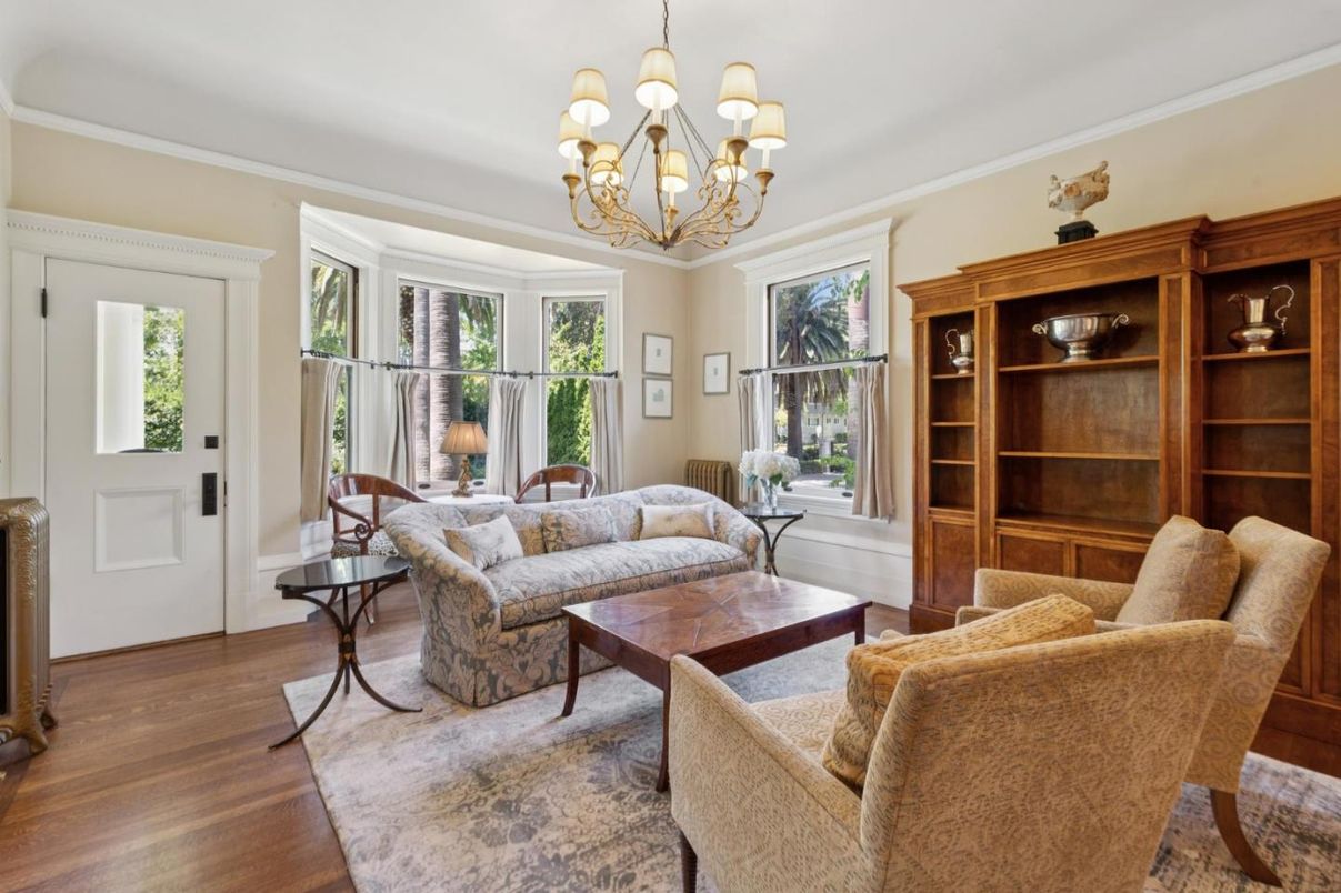 Chandelier, Interior, Living room, Wood Texture Flooring