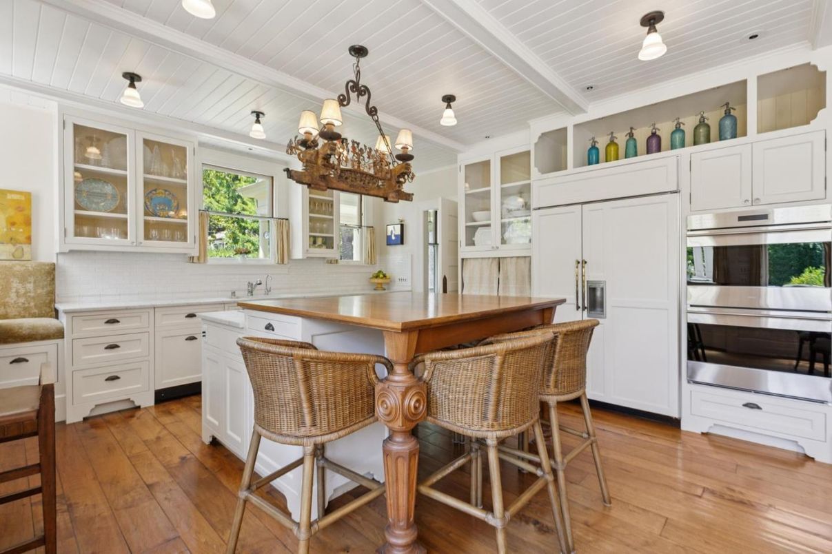 Chandelier, Interior, Kitchen, Recessed Lighting, Stainless Steel Appliances, Wood Texture Flooring