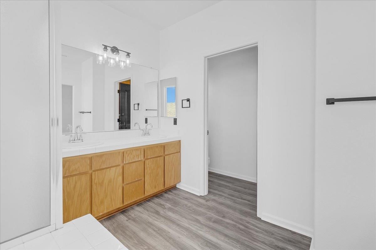 Bathroom, Dual Sink Vanities, Interior, Wood Texture Flooring
