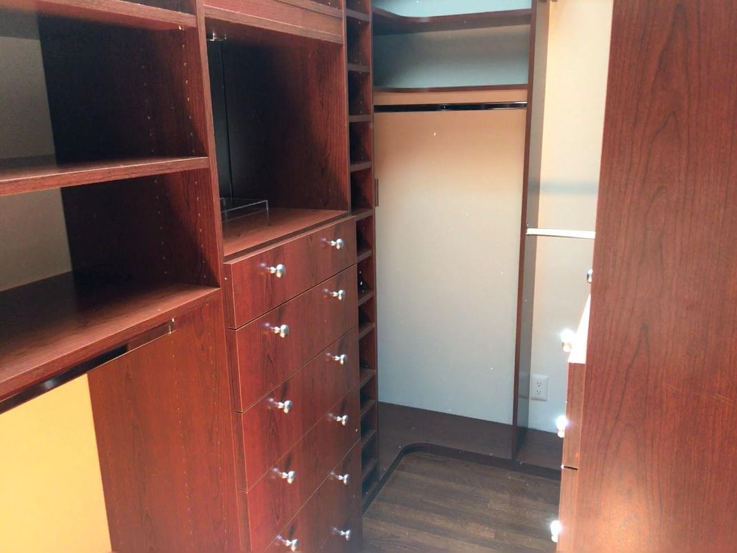 Interior, Walk-in Closets, Wood Texture Flooring