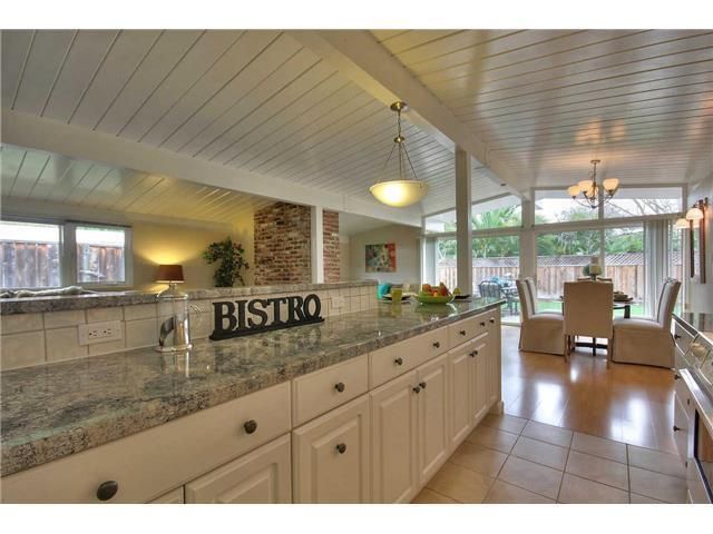 Dining room, Interior, Pendant Lights, Stone Walls