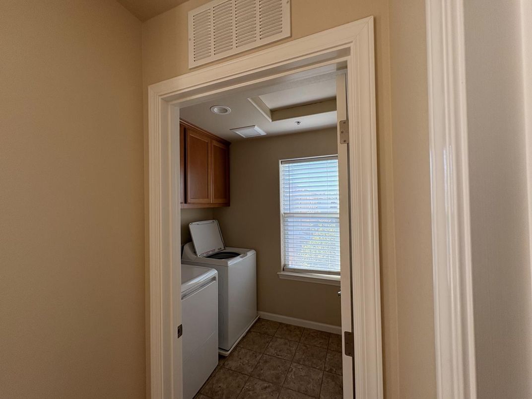 Interior, Recessed Lighting, Washer