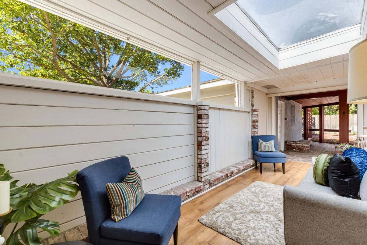 Exterior, Wood Texture Flooring