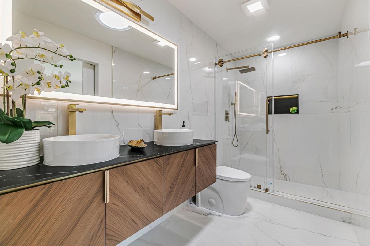 Bathroom, Dual Sink Vanities, Glass Shower, Interior, Marble, Marble Walls, Recessed Lighting