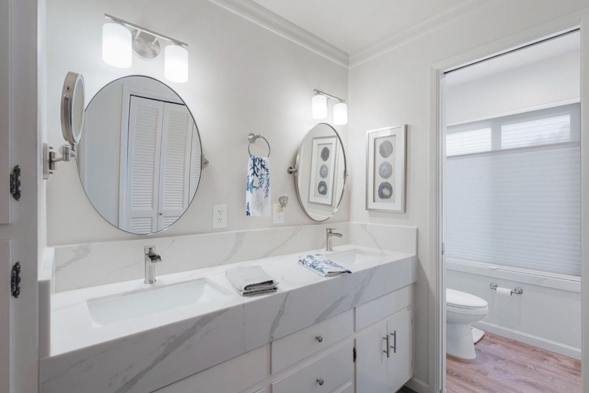 Bathroom, Dual Sink Vanities, Interior, Wood Texture Flooring