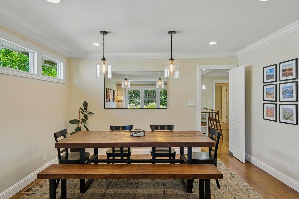 Dining room, Interior, Pendant Lights, Recessed Lighting, Wood Texture Flooring
