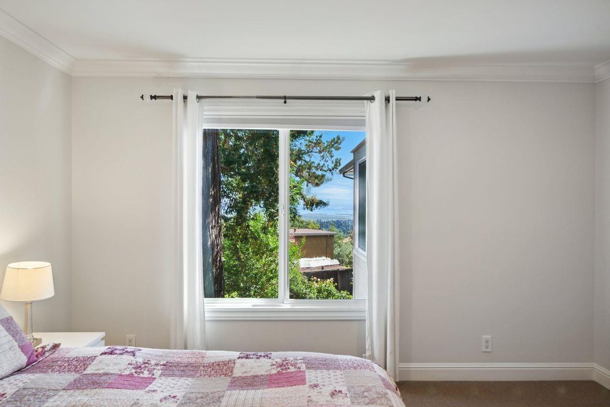Bedroom, Interior, Water