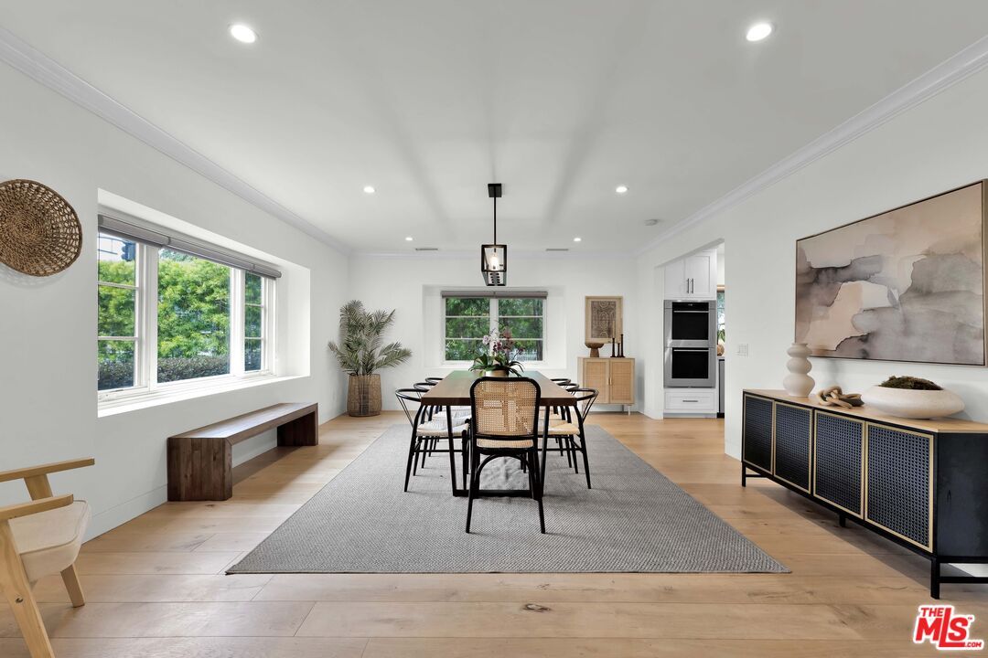 Dining room, Interior, Pendant Lights, Recessed Lighting, Wood Texture Flooring