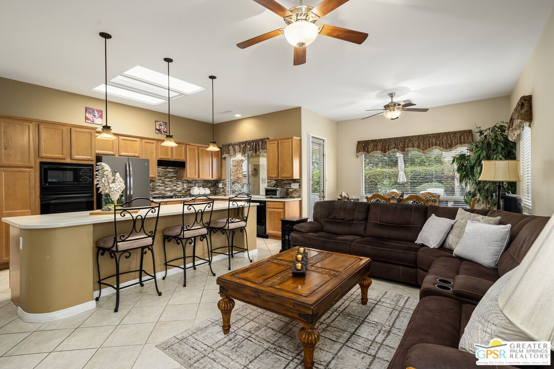 Dining room, Interior, Kitchen, Living room, Pendant Lights, Recessed Lighting