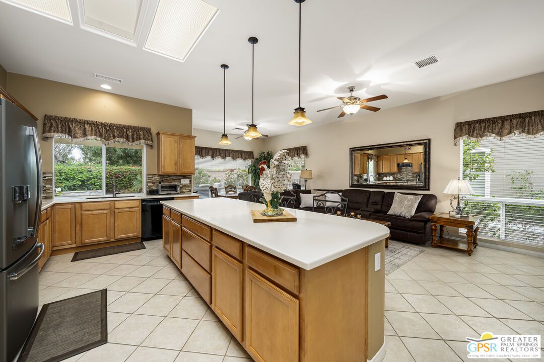 Dining room, Interior, Kitchen, Living room, Pendant Lights, Recessed Lighting