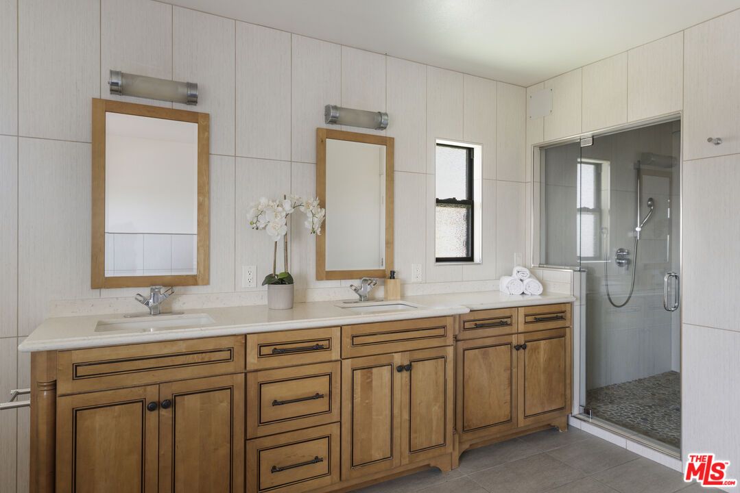 Bathroom, Dual Sink Vanities, Glass Shower, Interior