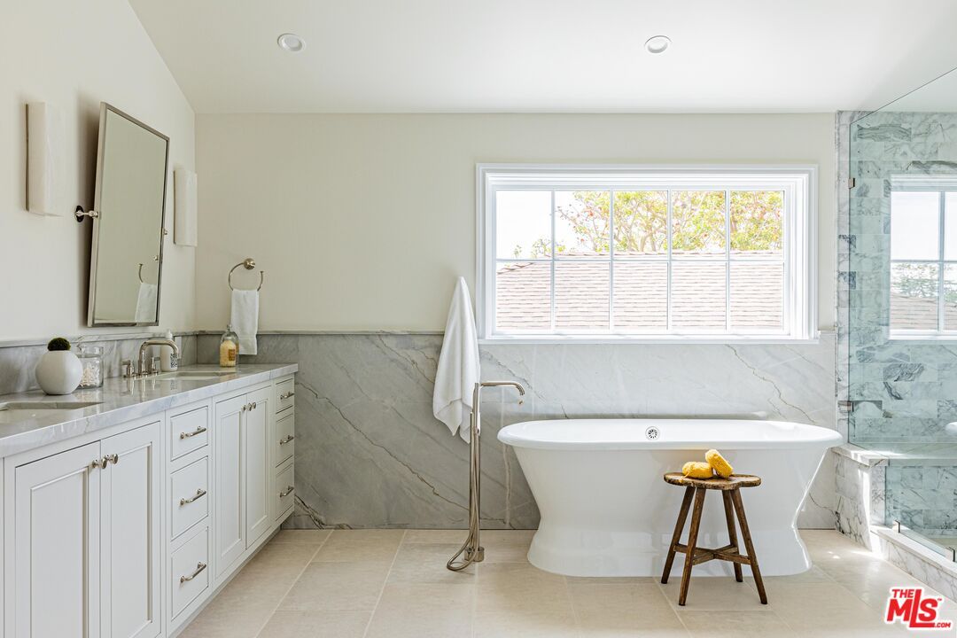 Bathroom, Free Standing Baths, Glass Shower, Interior, Marble Walls, Recessed Lighting