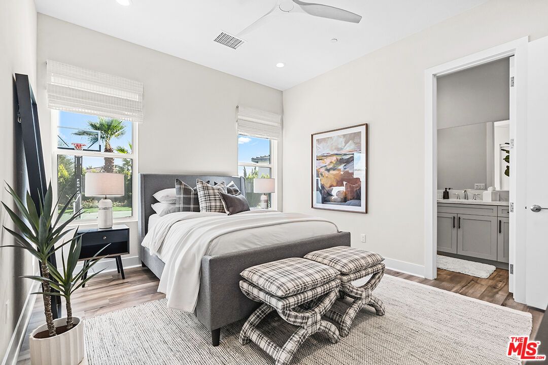 Bathroom, Bedroom, Interior, Recessed Lighting, Wood Texture Flooring