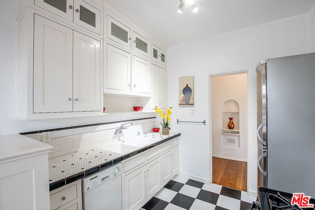 Interior, Kitchen, Wood Texture Flooring