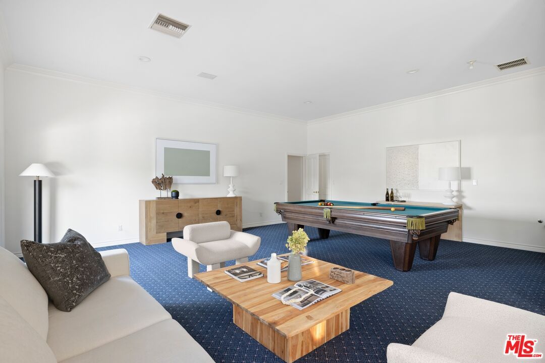 Billiard Table, Game Room, Interior, Living room