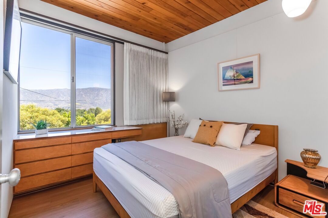 Bedroom, Interior, Wooden Ceilings, Wood Texture Flooring