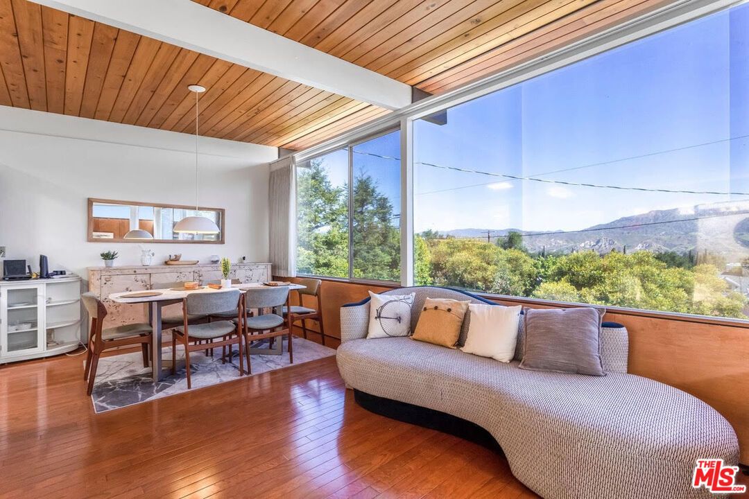 Dining room, Interior, Pendant Lights, Wooden Ceilings, Wood Texture Flooring