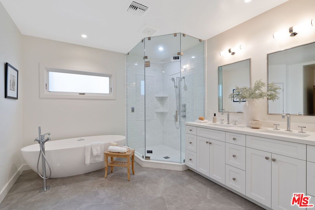 Bathroom, Dual Sink Vanities, Free Standing Baths, Glass Shower, Interior, Recessed Lighting