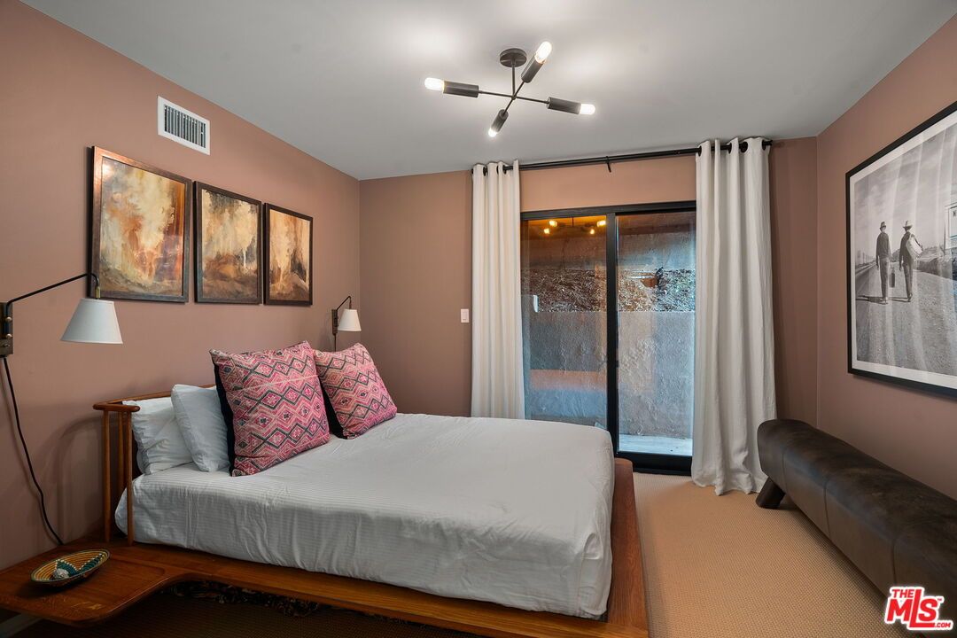 Bedroom, Interior, Pendant Lights